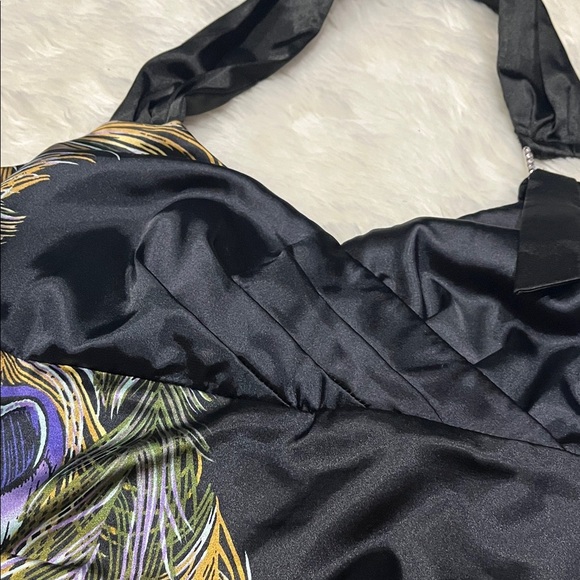 Le Chateau Black and Gold Mini Dress - Picture 6 of 7